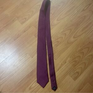 Jos. A. Bank Men’s Red and Blue 100% Silk Necktie MSRP $59.95 BRAND NEW